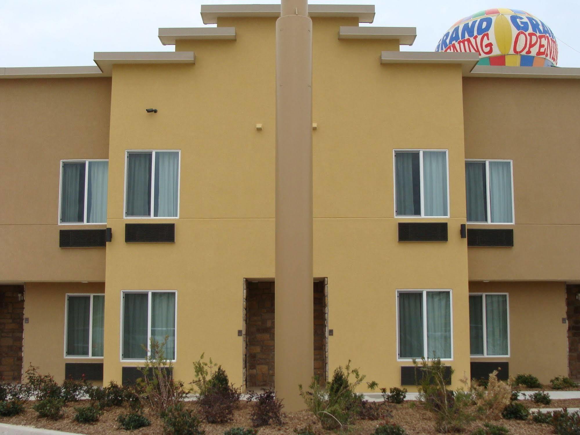 West Worth Inn & Suites White Settlement Exterior foto